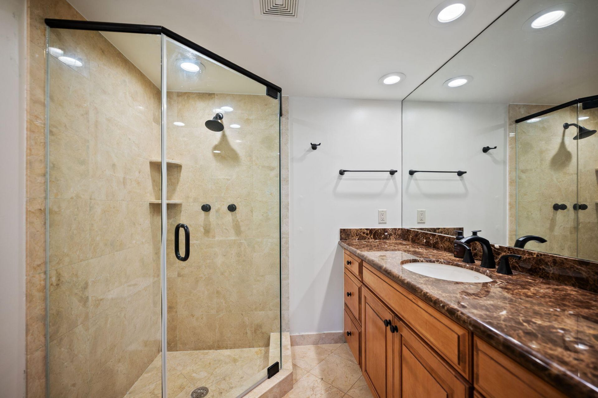 900 SW 12th Street, Unit 105, Fort Lauderdale, FL 33312 Photo