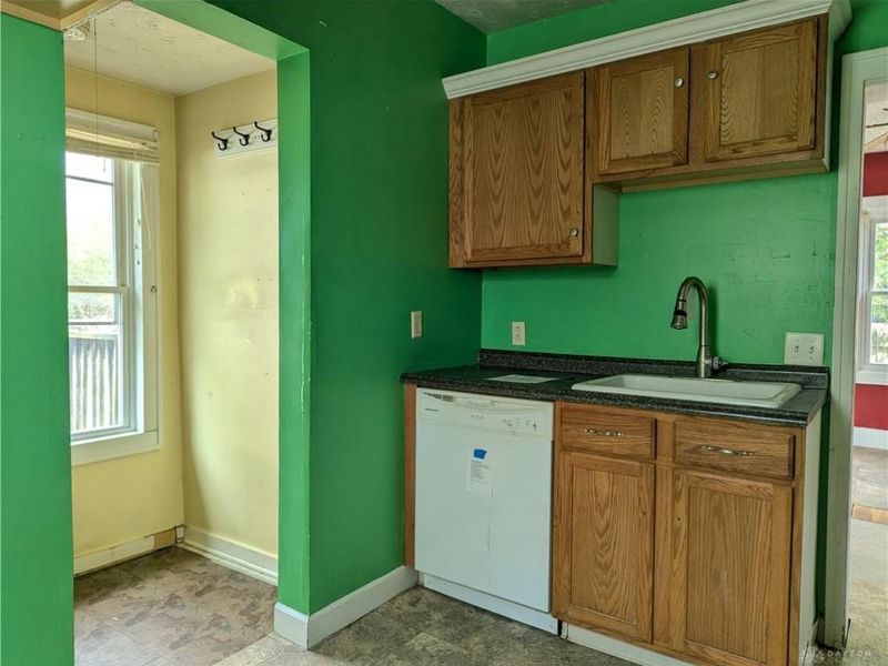 1628 Kenton Street, Springfield, OH 45505 Photo 6