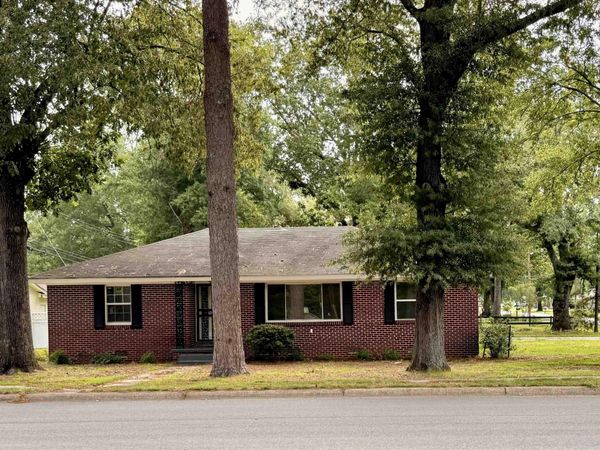 3419 S Olive Street, Pine Bluff, AR 71601