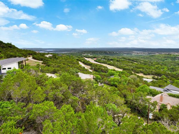 8419 Briar Wood CIR, Lago Vista, TX 78645
