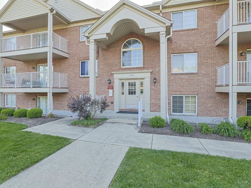 3151 Preserve Lane, Unit 3A, Colerain Township, OH 45239 Photo 2