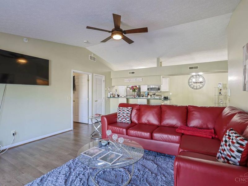 3151 Preserve Lane, Unit 3A, Colerain Township, OH 45239 Photo 7