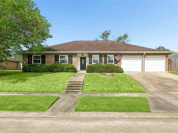 804 GLENCOVE Lane , Terrytown, LA 70056