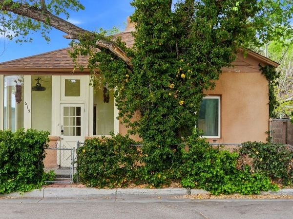 615 Keleher Avenue NW, Albuquerque, NM 87102