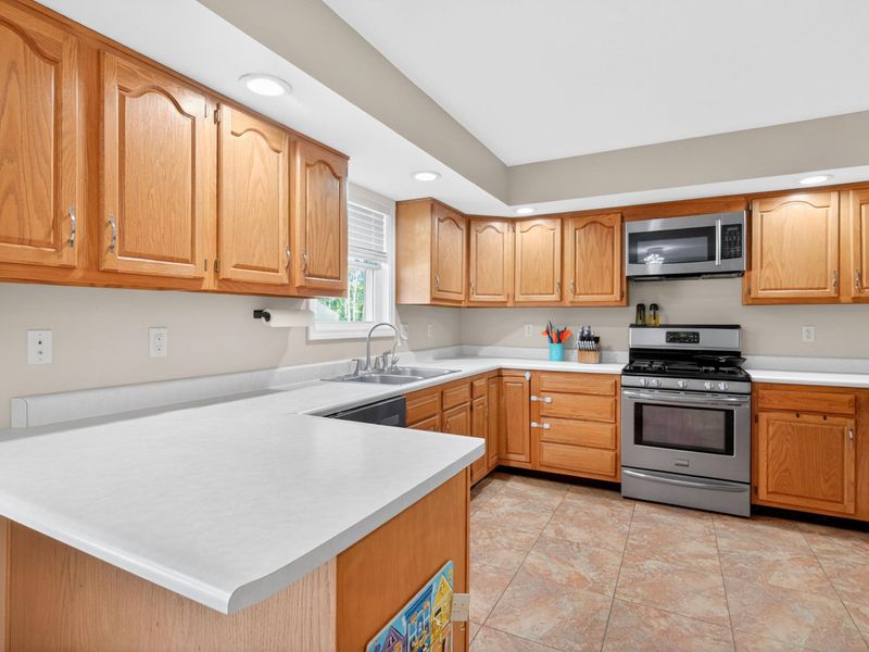 570 E Hoewisher Road, Sidney, OH 45365 Photo 12