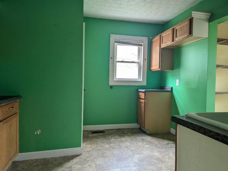 1628 Kenton Street, Springfield, OH 45505 Photo 8