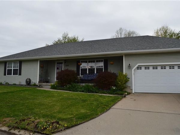 1200 Woods Drive, Sedalia, MO 65301