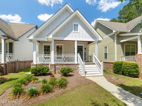 148 Bellegrass Boulevard, Hattiesburg, MS 39402