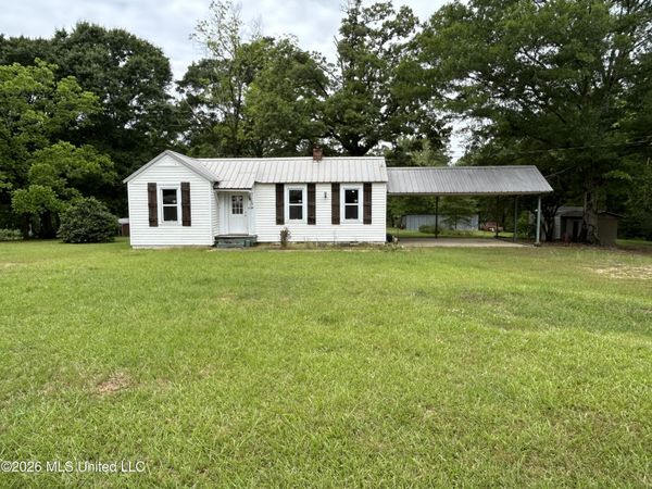 1135 Harrison Drive, McComb, MS 39648