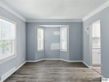 4127 N 61st Street , Omaha, NE 68104