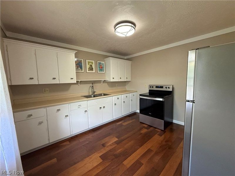 1127 Schell Avenue NW, New Philadelphia, OH 44663 Photo 4