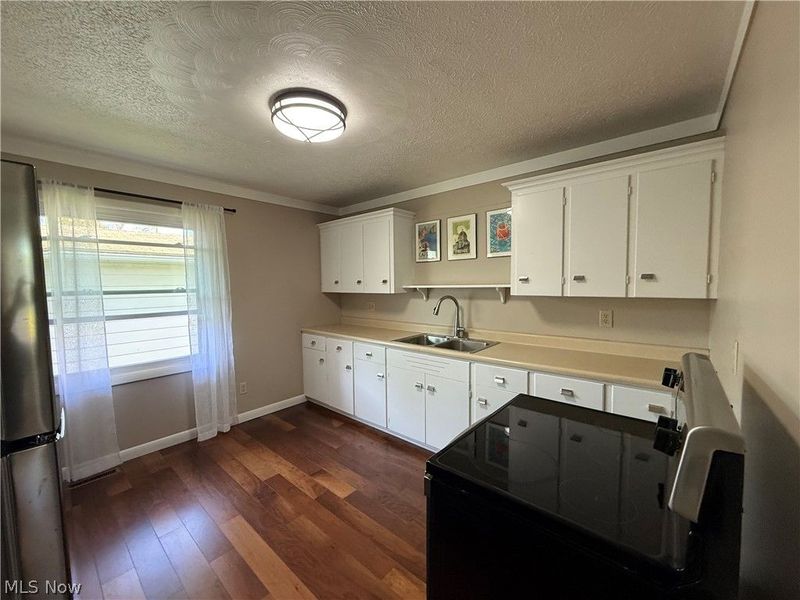 1127 Schell Avenue NW, New Philadelphia, OH 44663 Photo 5