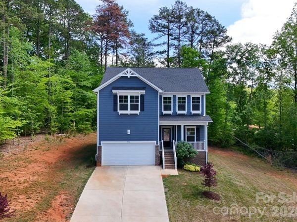 5156 Mark Drive NE, Hickory, NC 28601