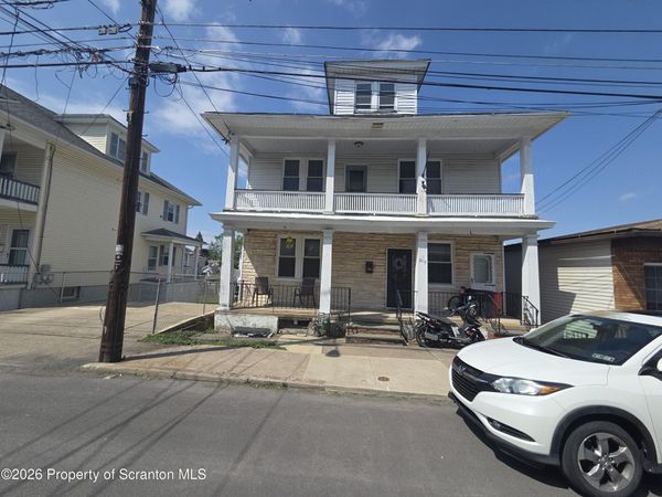 219 E Elm Street , Dunmore, PA 18512