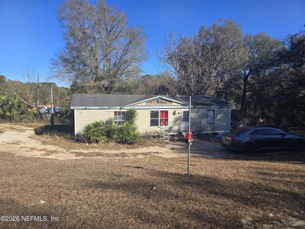 120 CLINE Avenue, Interlachen, FL 32148