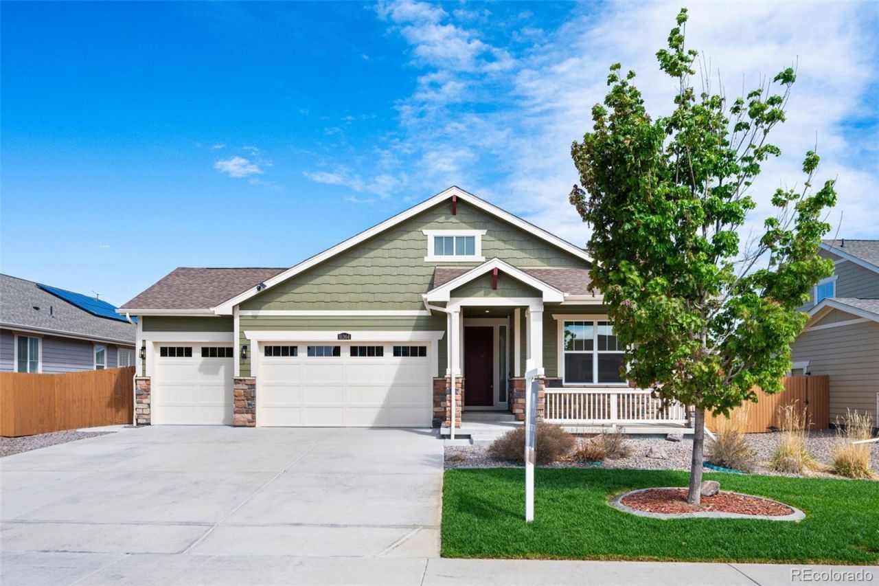 16364 Columbine Street, Thornton, CO 80602 Main Photo