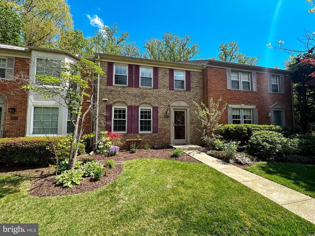 8923 Park Forest Drive, Springfield, VA 22152 Main Photo