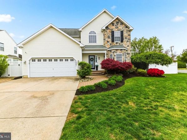 1301 SASSAFRAS LANE, WILLIAMSTOWN, NJ 08094