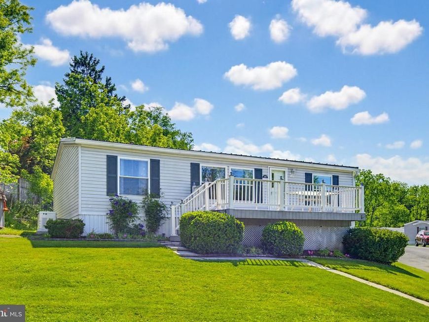 315 Lewis Road, Annville, PA 17003 Main Photo