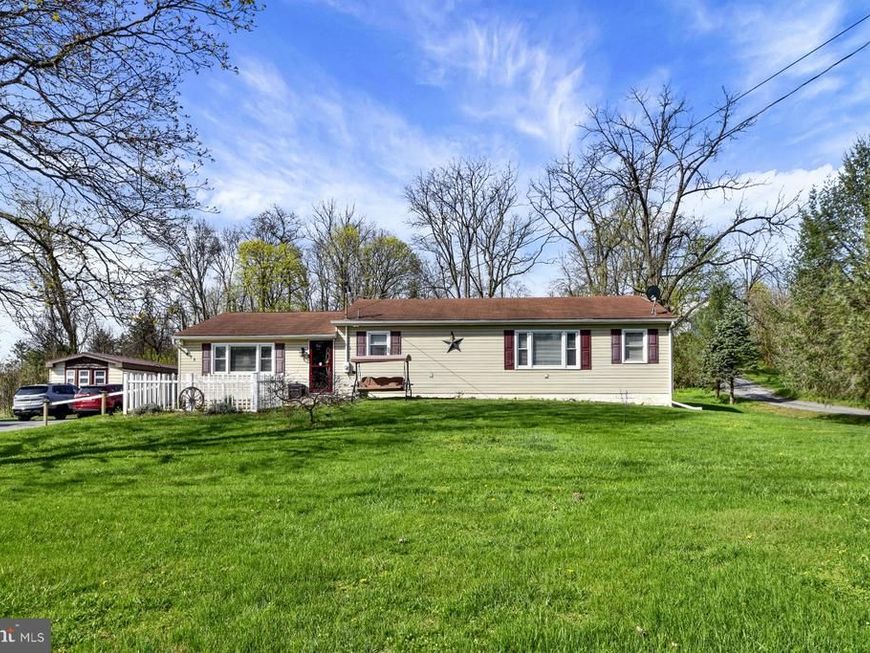 408 Penn Street S, Shippensburg, PA 17257 Main Photo