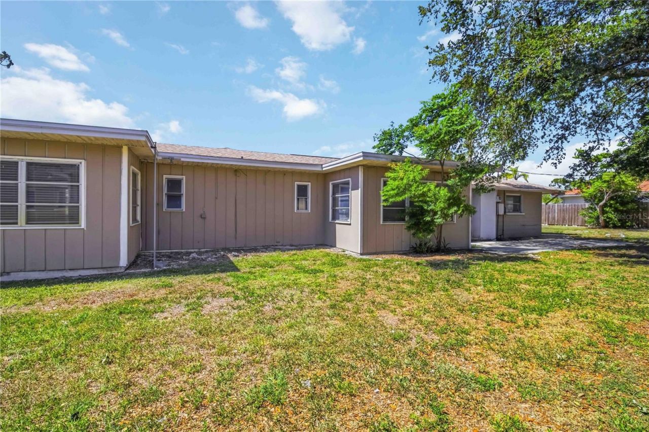 308 Lantana Avenue, Sarasota, FL 34243 Photo