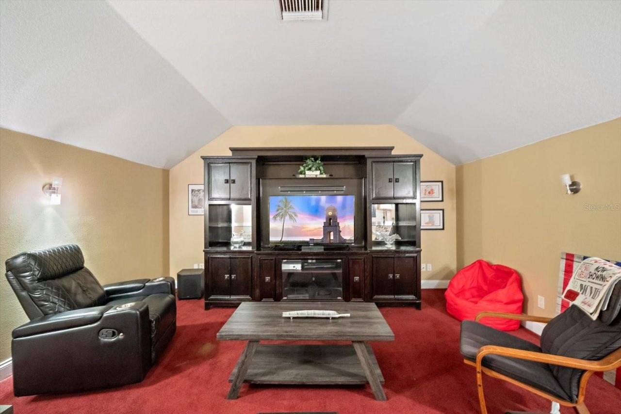 1615 Heritage Drive, Valrico, FL 33594 Photo