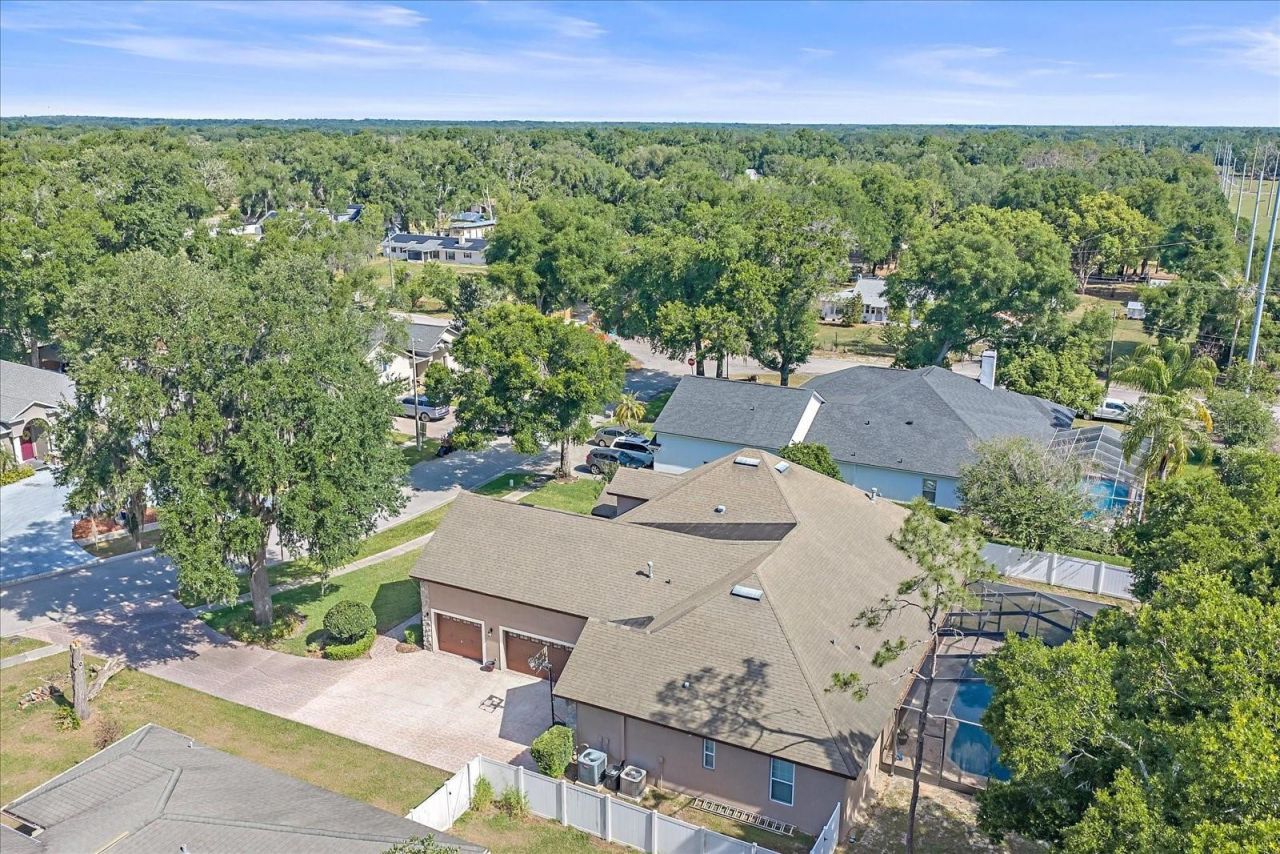 1615 Heritage Drive, Valrico, FL 33594 Photo
