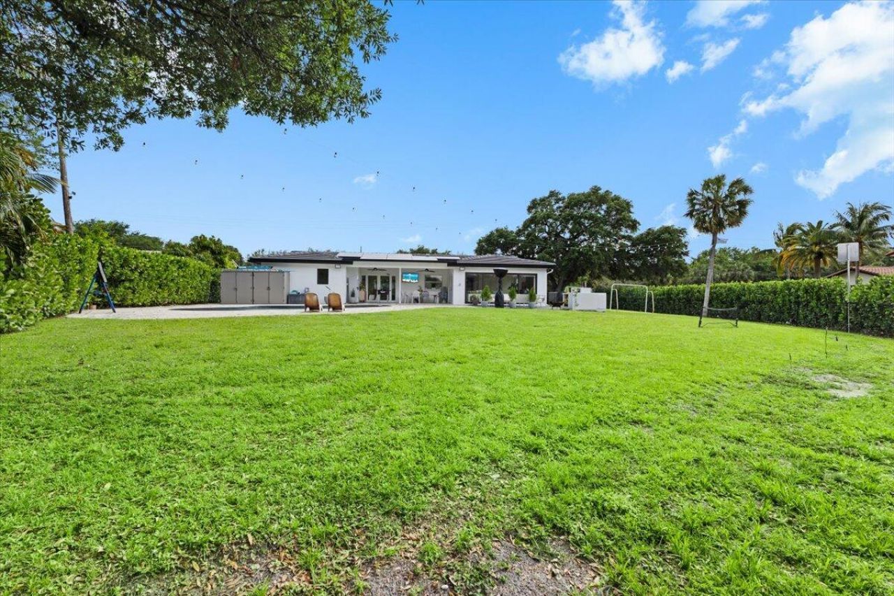 1049 W Palmetto Park Road, Boca Raton, FL 33486 Photo