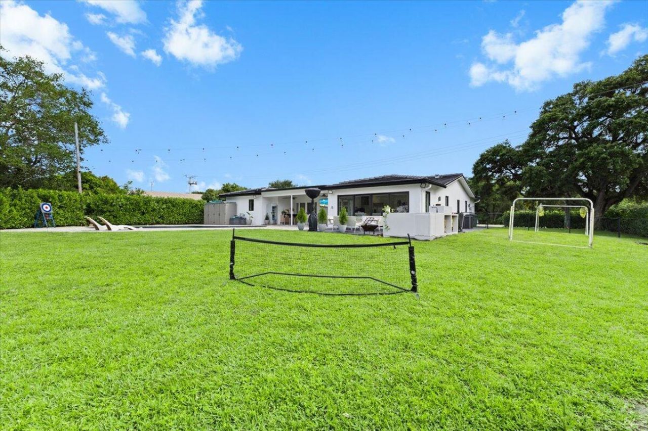 1049 W Palmetto Park Road, Boca Raton, FL 33486 Photo