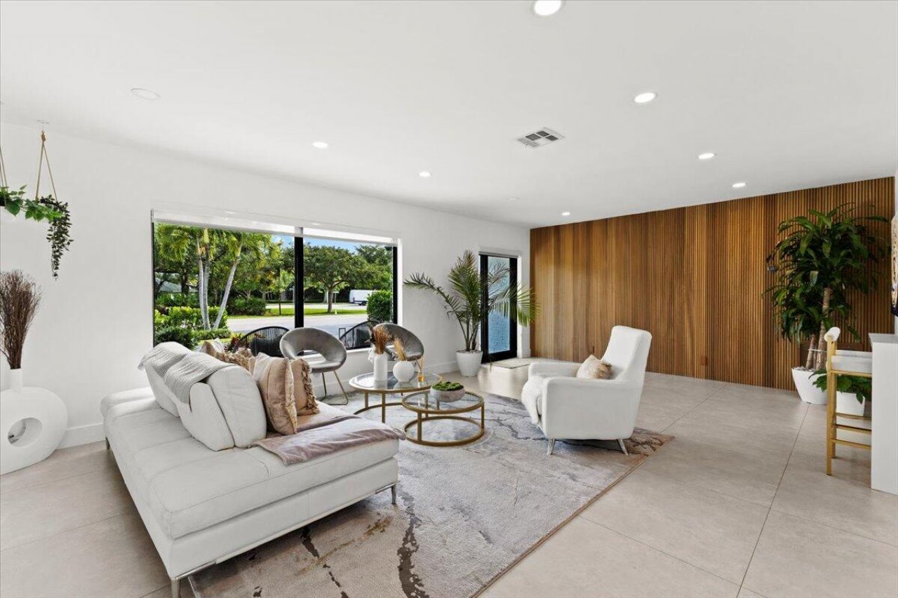 1049 W Palmetto Park Road, Boca Raton, FL 33486 Photo