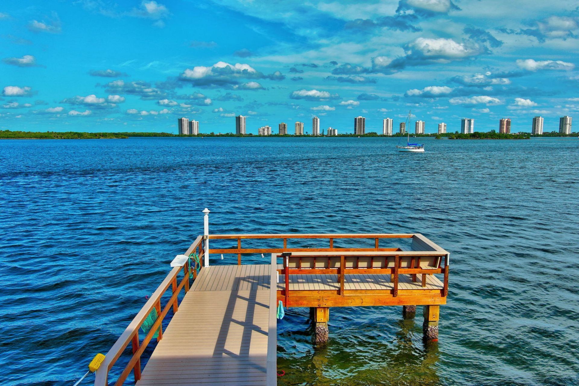 111 Shore Court, Unit 205, North Palm Beach, FL 33408 Photo