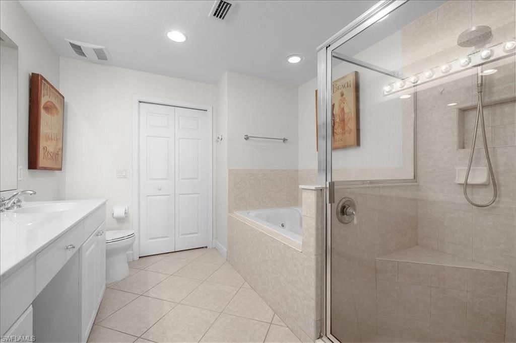 3000 Meandering Way, Unit 101, Fort Myers, FL 33905 Photo