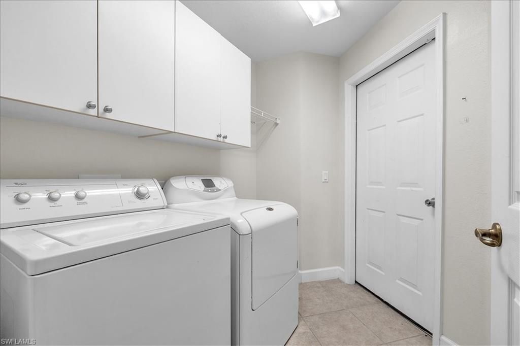 3000 Meandering Way, Unit 101, Fort Myers, FL 33905 Photo