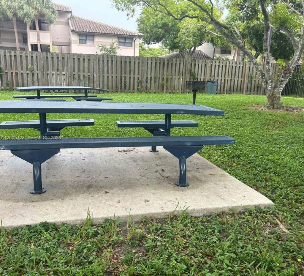 9926 Nob Hill Ct , Unit 9926, Sunrise, FL 33351 Photo