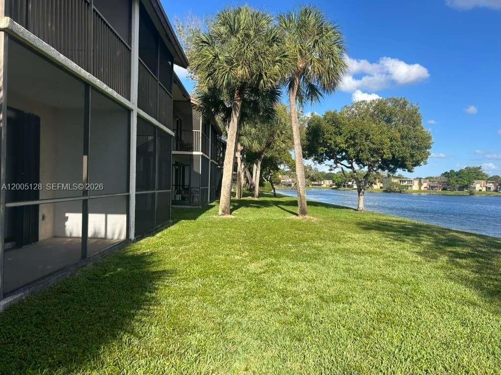9926 Nob Hill Ct , Unit 9926, Sunrise, FL 33351 Photo