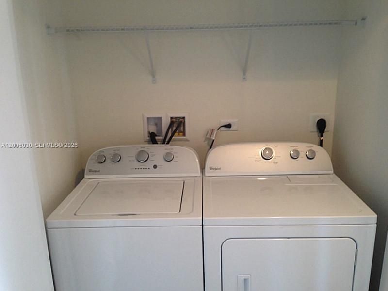 999 SW 1st Ave, Unit 3212, Miami, FL 33130 Photo