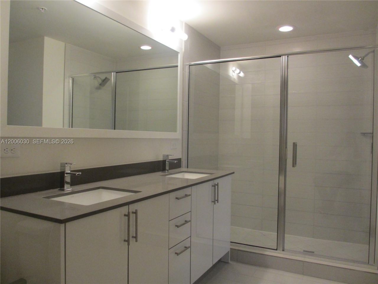 999 SW 1st Ave, Unit 3212, Miami, FL 33130 Photo