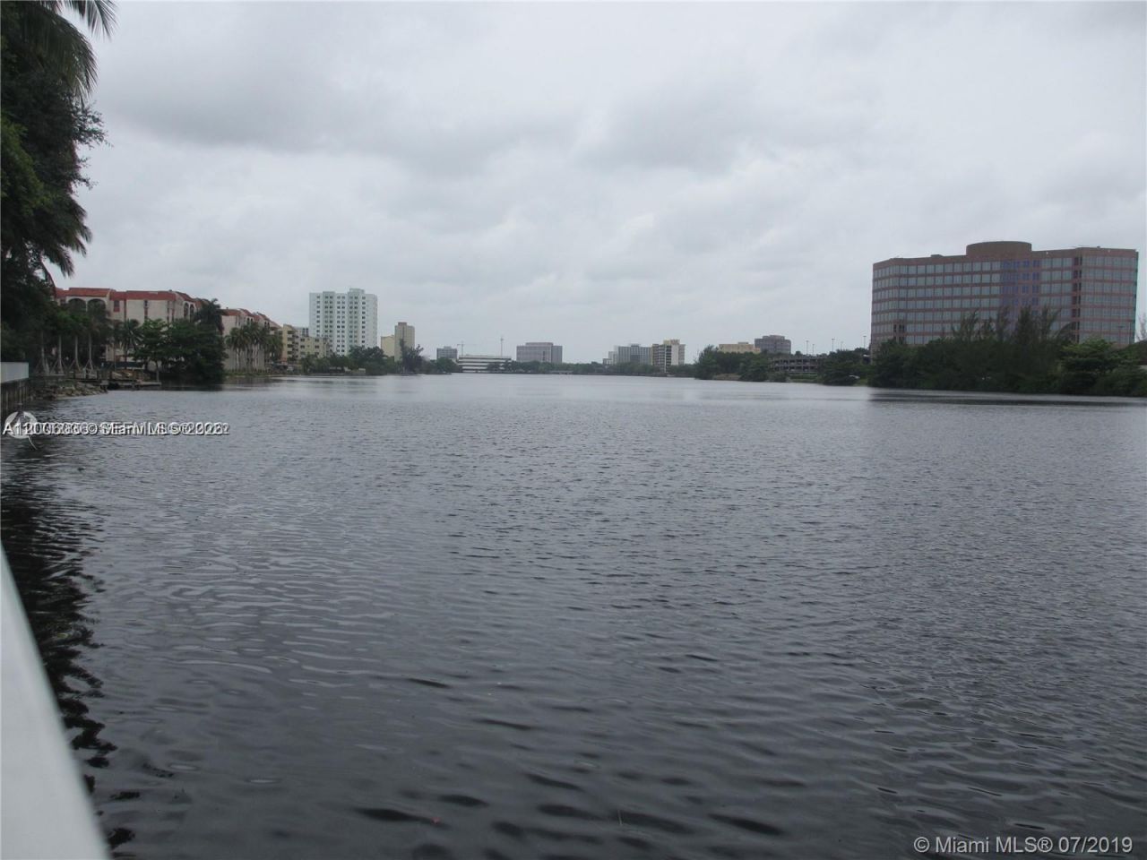5091 NW 7th St, Unit 807, Miami, FL 33126 Photo
