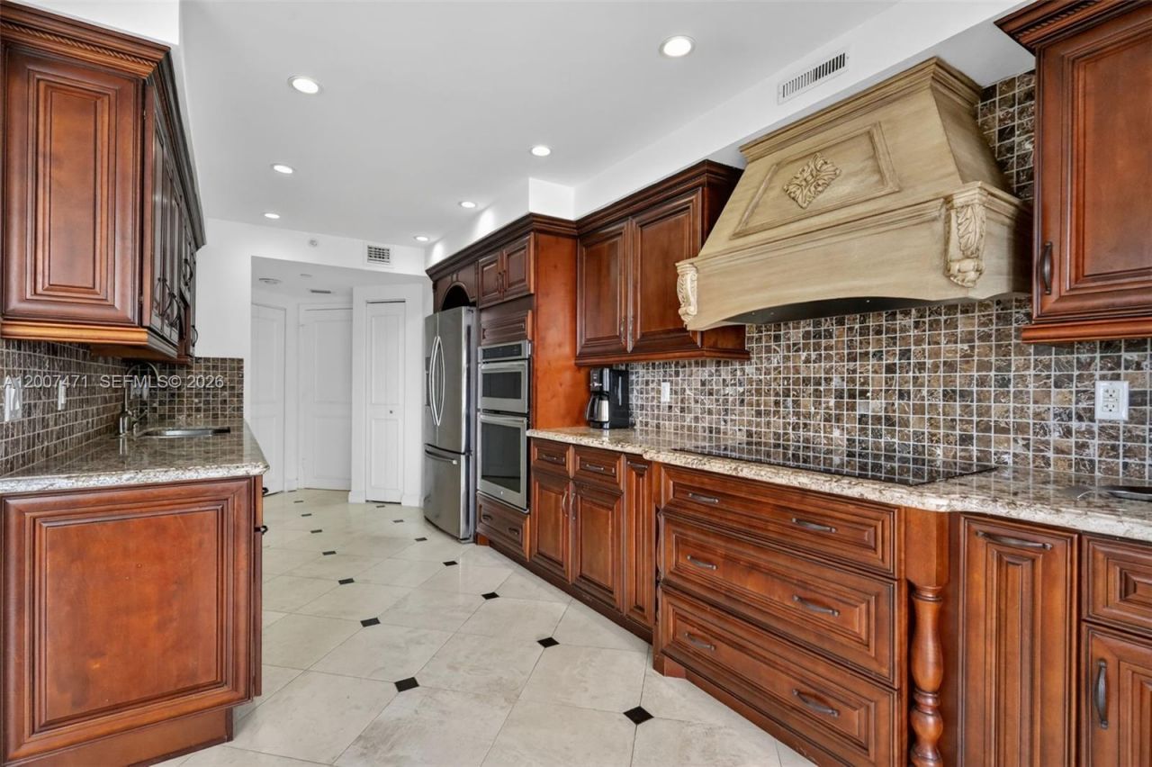 3000 Island Blvd, Unit 2305, Aventura, FL 33160 Photo