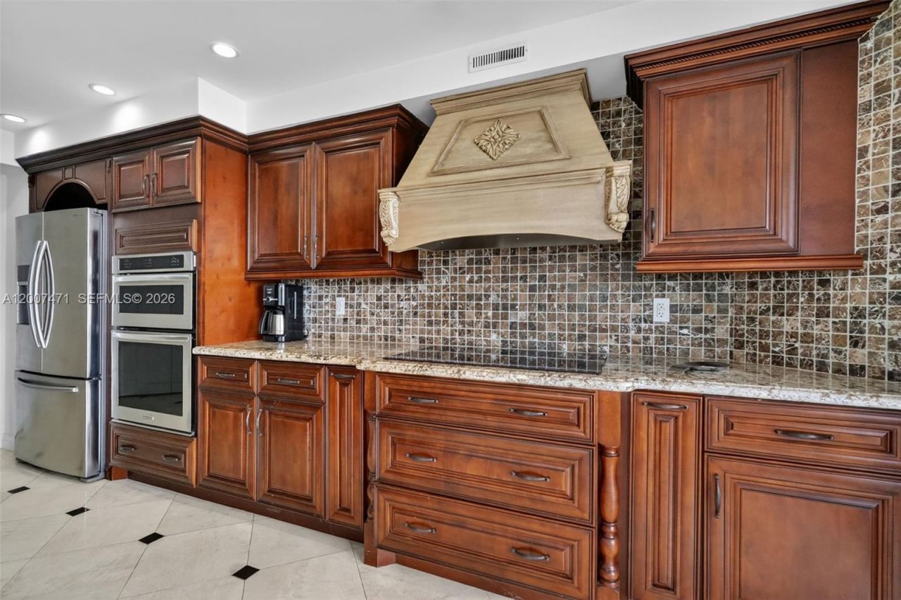 3000 Island Blvd, Unit 2305, Aventura, FL 33160 Photo