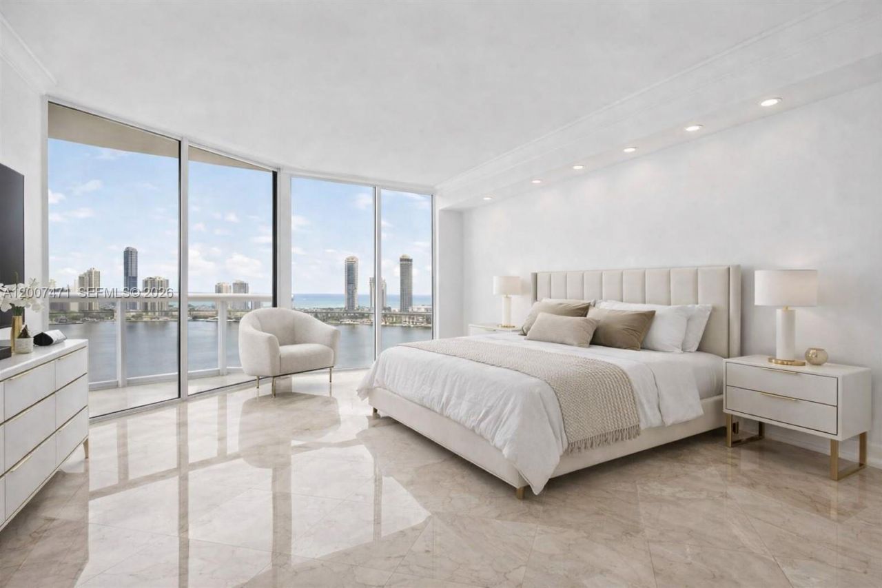 3000 Island Blvd, Unit 2305, Aventura, FL 33160 Photo