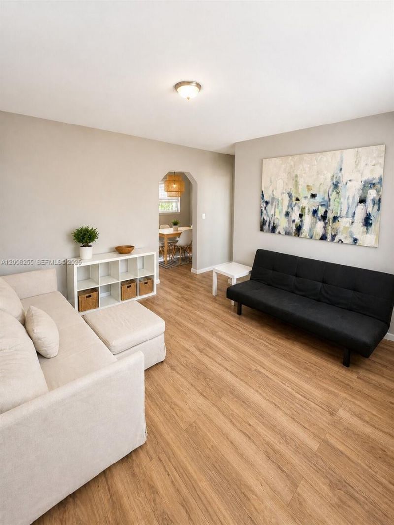 375 SW 19th Ave, Unit 4, Miami, FL 33135 Photo