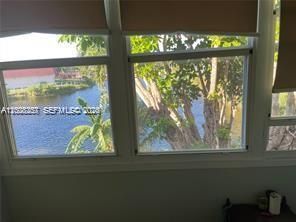 115 NE 202nd Ter, Unit M-19, Miami Gardens, FL 33179 Photo