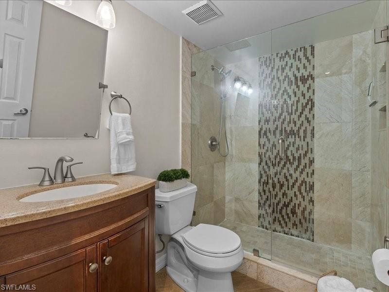 1084 Forest Lakes Dr, Unit 7205, Naples, FL 34105 Photo