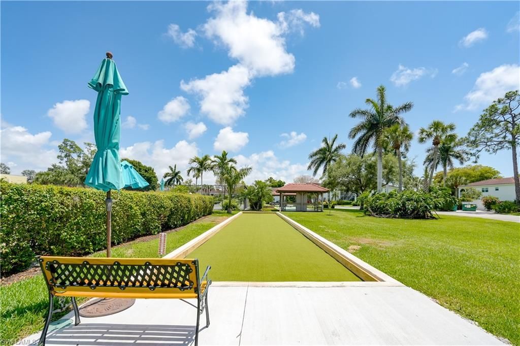 1084 Forest Lakes Dr, Unit 7205, Naples, FL 34105 Photo