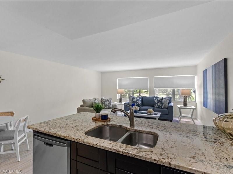 1084 Forest Lakes Dr, Unit 7205, Naples, FL 34105 Photo