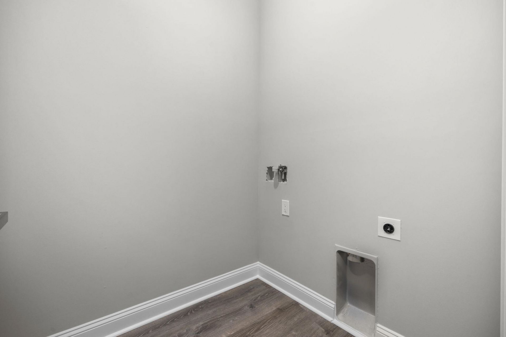 627 Bonaventure Dr.  Photo 15