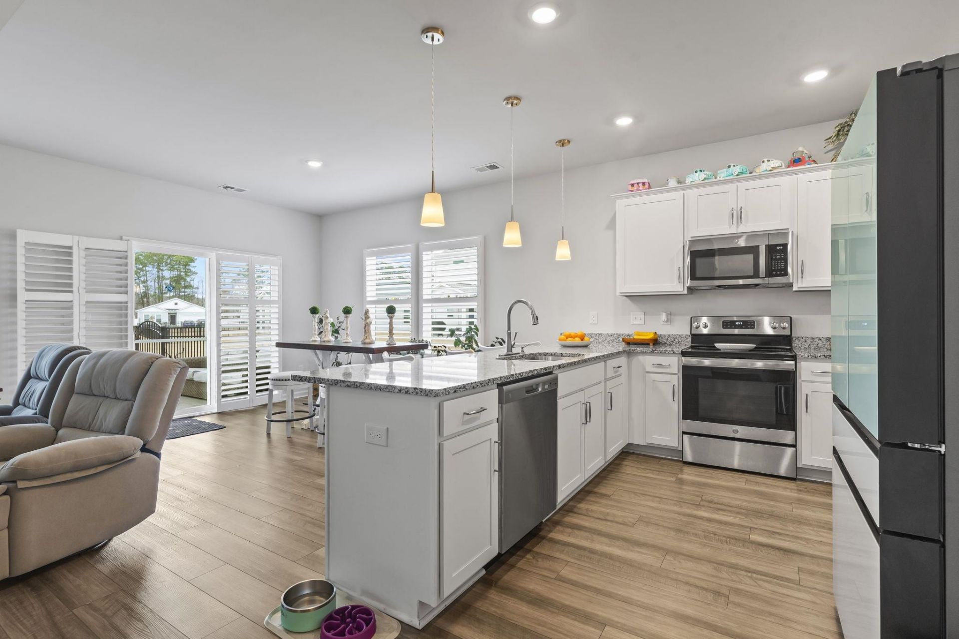 439 Mcgarry Dr. Photo 16