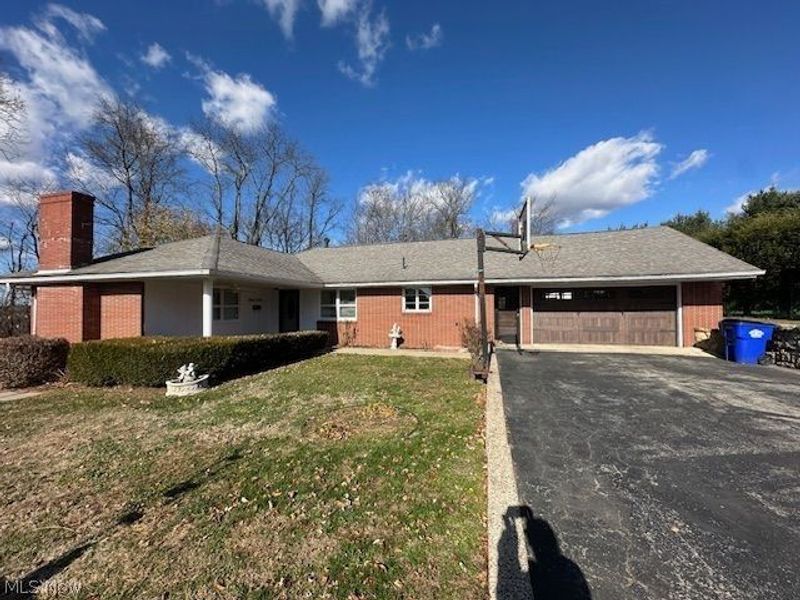 1307 Brightview Drive, East Liverpool, OH 43920 Photo 1