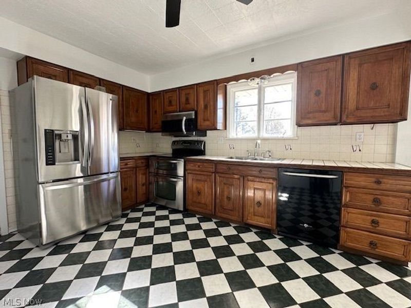 1307 Brightview Drive, East Liverpool, OH 43920 Photo 7